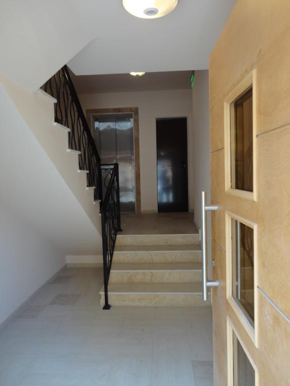 Holiday Apartments In פומורי מראה חיצוני תמונה