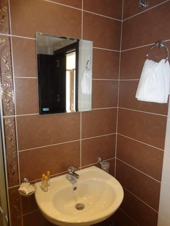 Holiday Apartments In פומורי מראה חיצוני תמונה